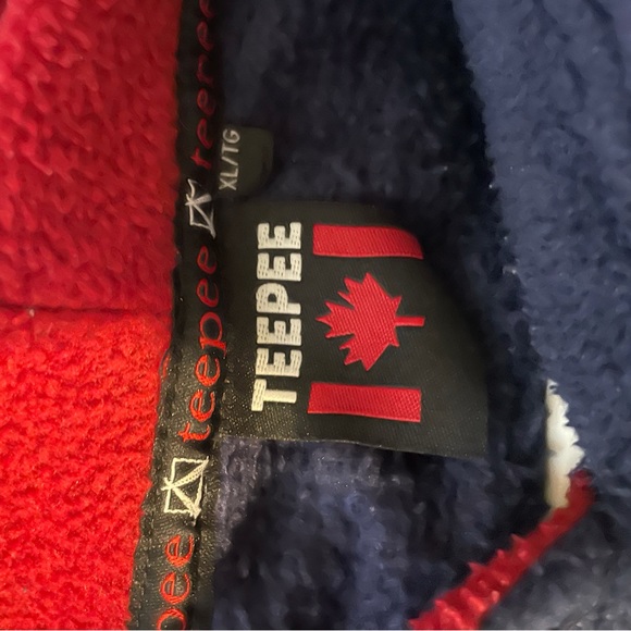 Hanna Home of Canada Gray Hoodie - Picture 3 of 3